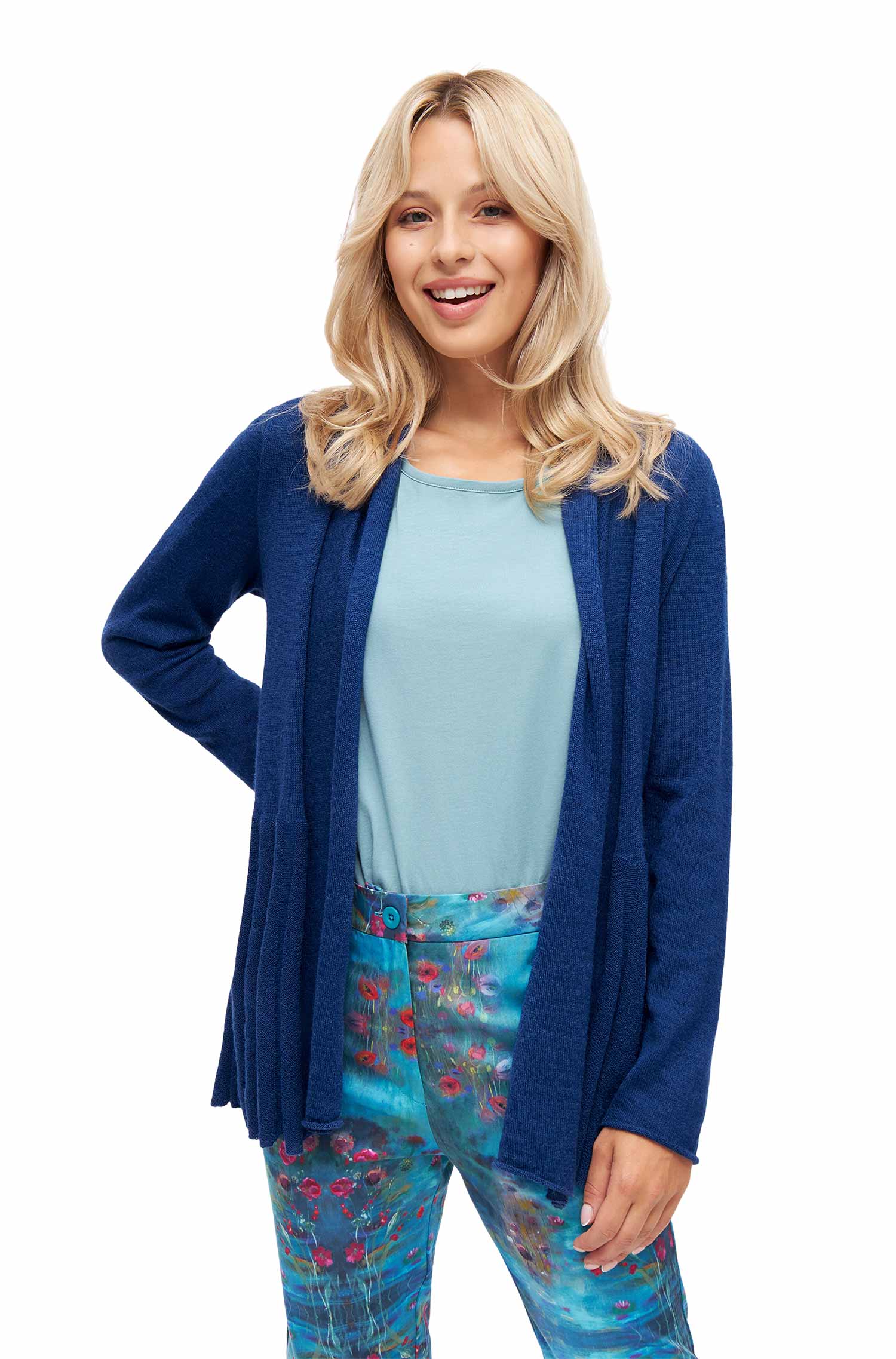 Alpaka Strickjacke MILKAR aus 100% Baby Alpaka-blau