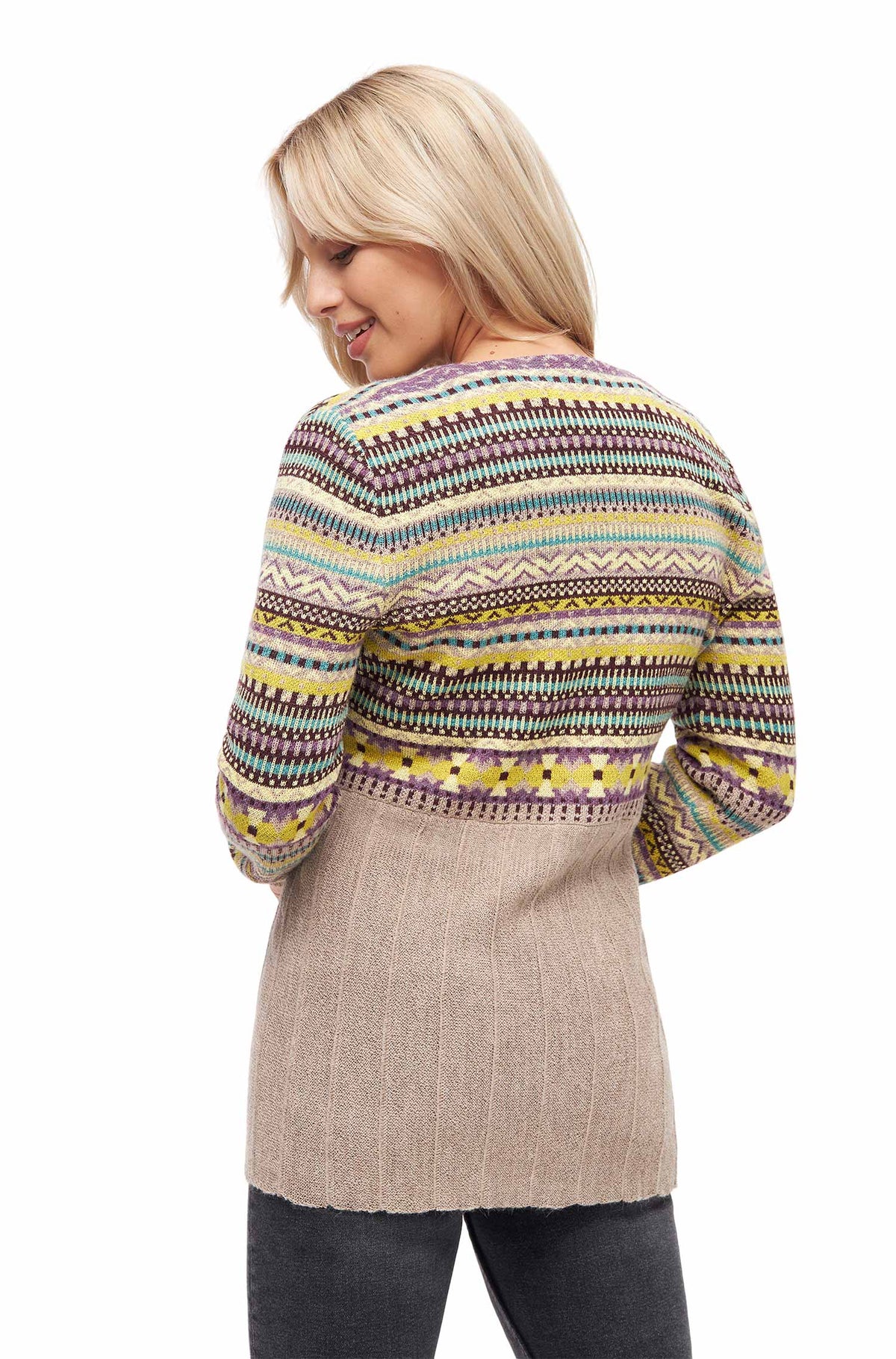 Alpaka Strickjacke DILAYA aus 100% Baby Alpaka-sand