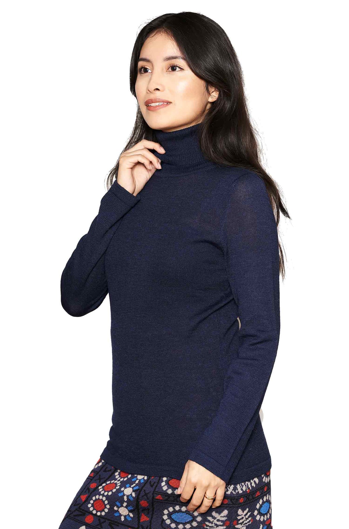 Alpaka Rollkragen Pullover MADAI aus Baby Alpaka und Seide-dunkelblau