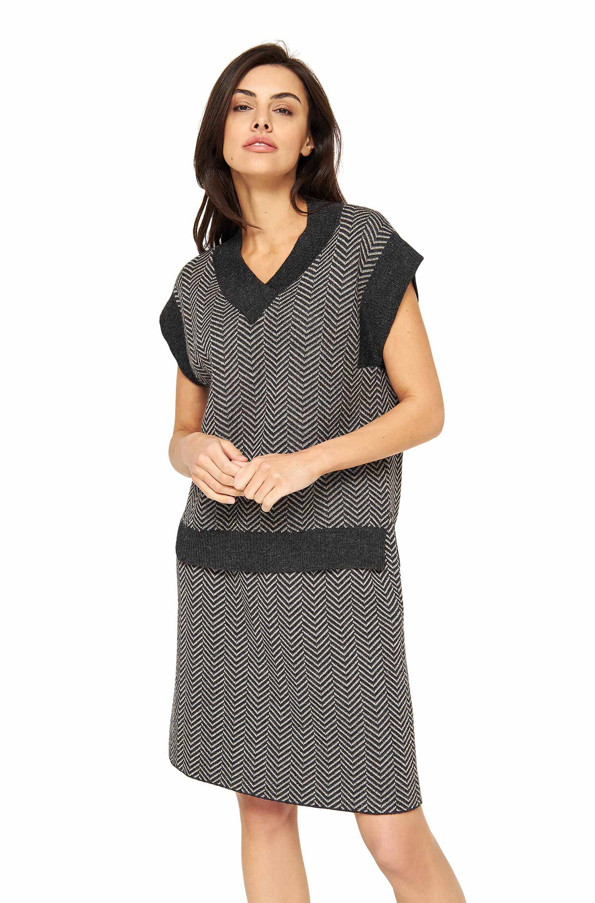 Alpaka Strick-Pullunder DALIA aus 100% Baby Alpaka-sandy slate