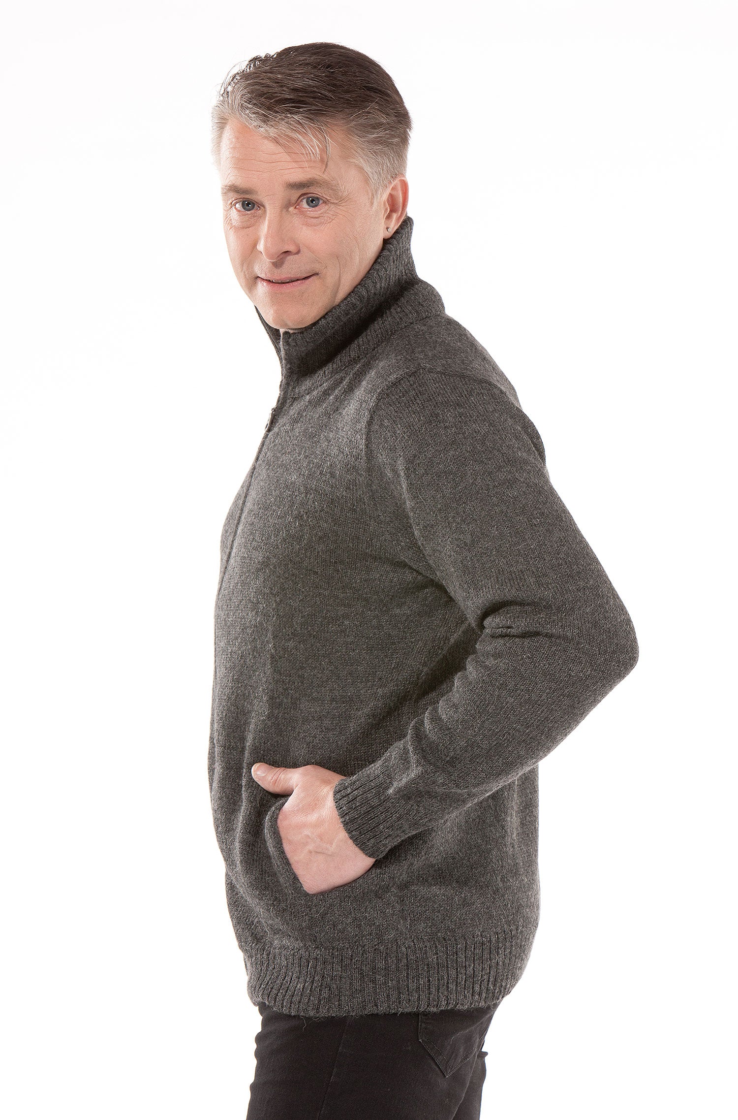 Alpaka Strickjacke RONALDO XXXL aus 100% Baby Alpaka-schwarz