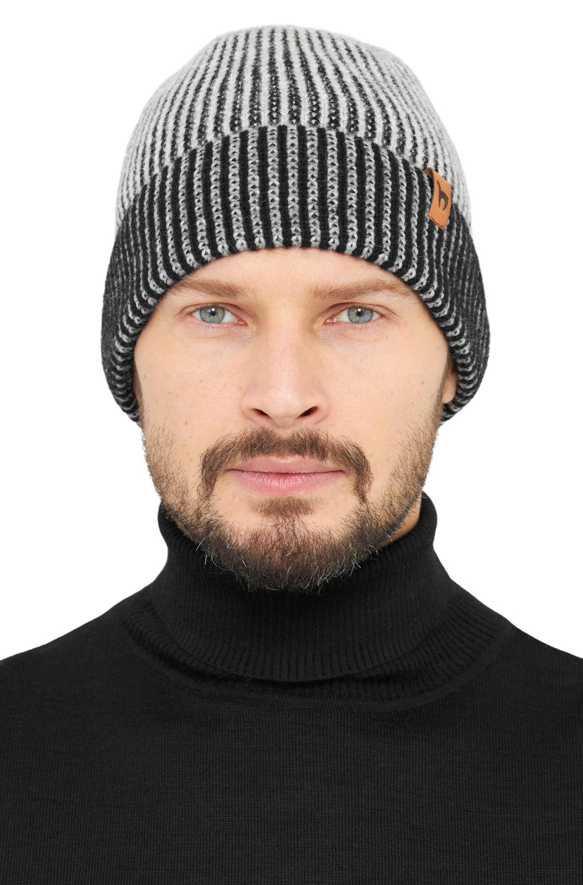 Alpaka Mütze MARINO aus 56% Baby Alpaca & 39% Baumwolle-silber/schwarz