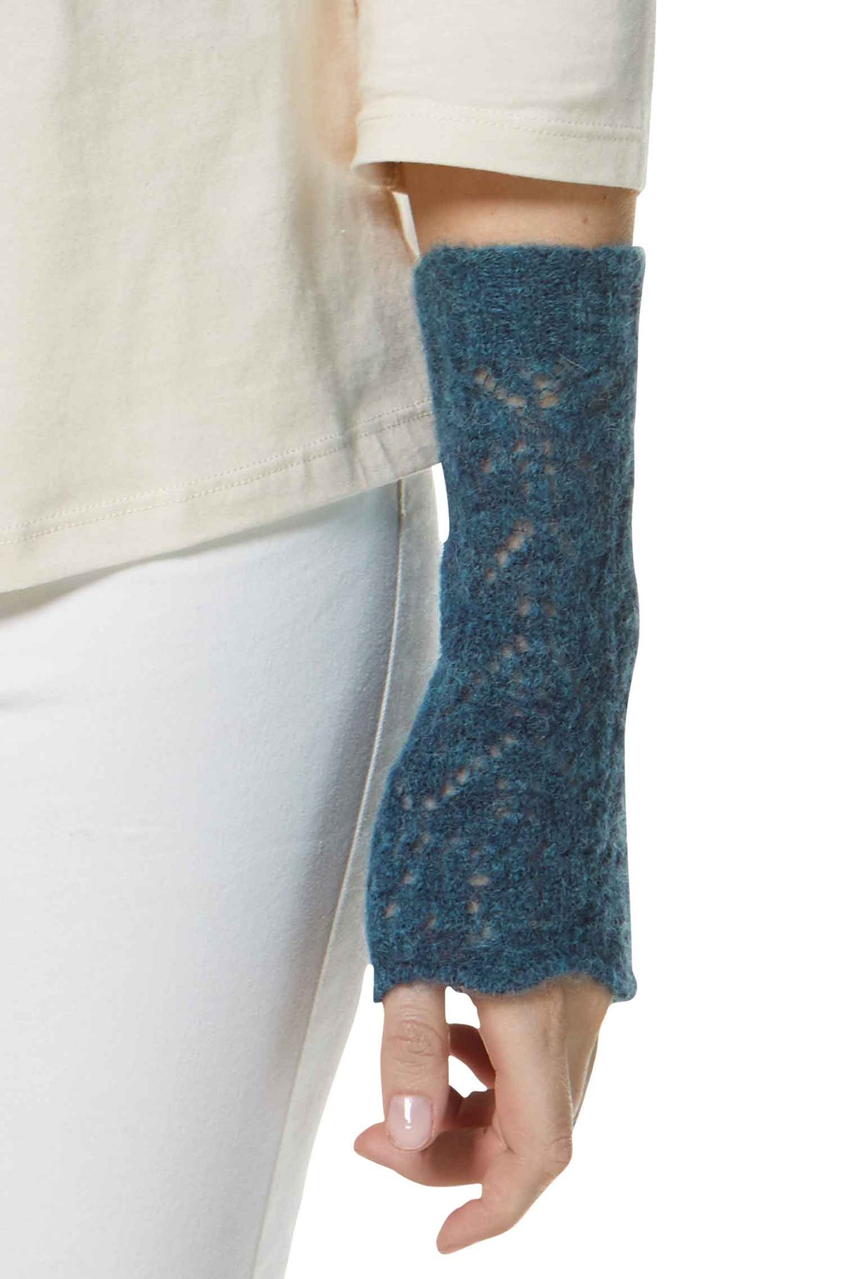 Alpaka Pulswärmer HADIA aus 55% Baby Alpaka & 26% Merino-petrol