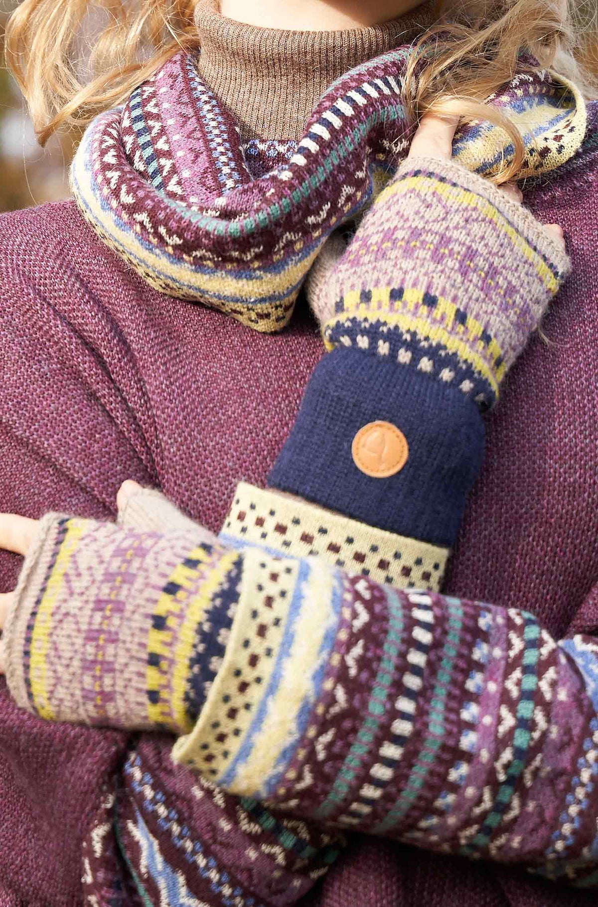 Alpaka Pulswärmer DILAYA, mit Daumen-sand multi