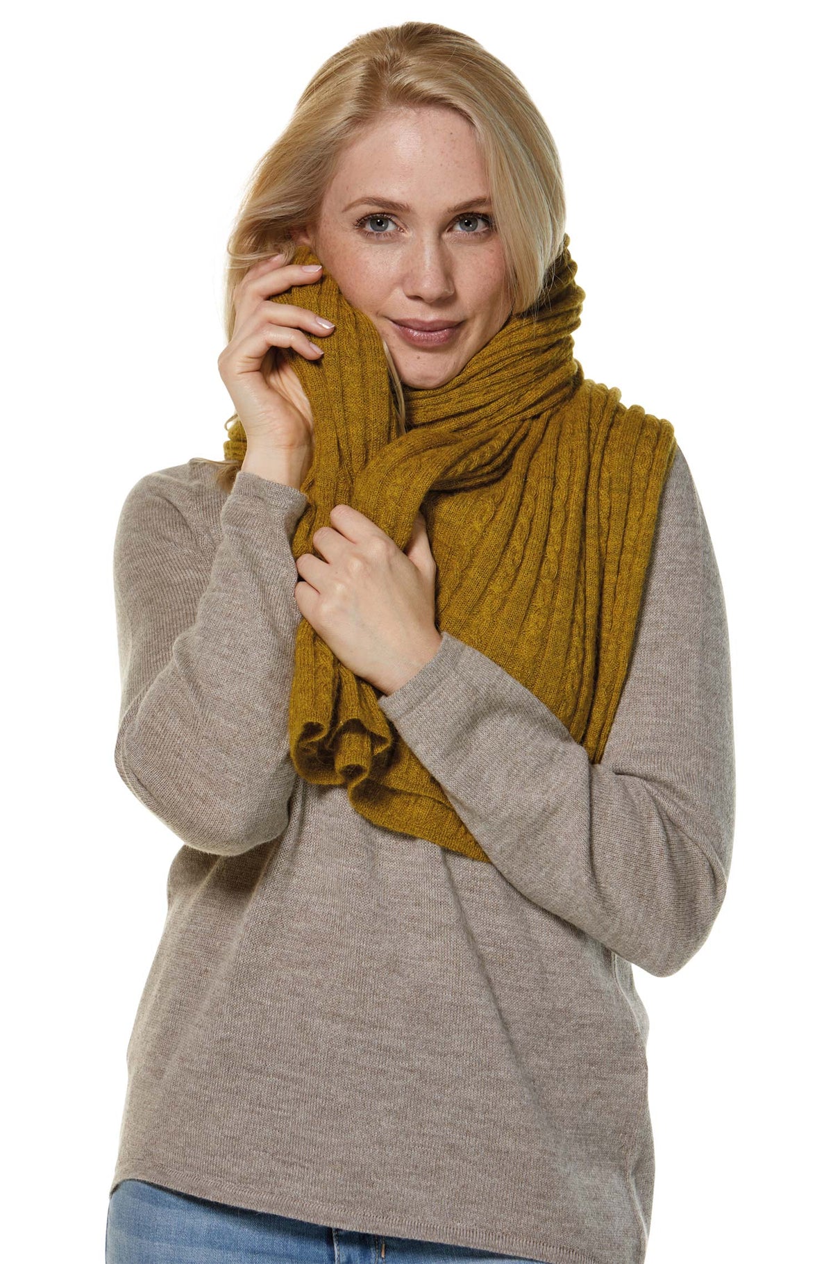 Alpaka Schal/Reisedecke SUAVE aus 100% Baby Alpaka-gelb