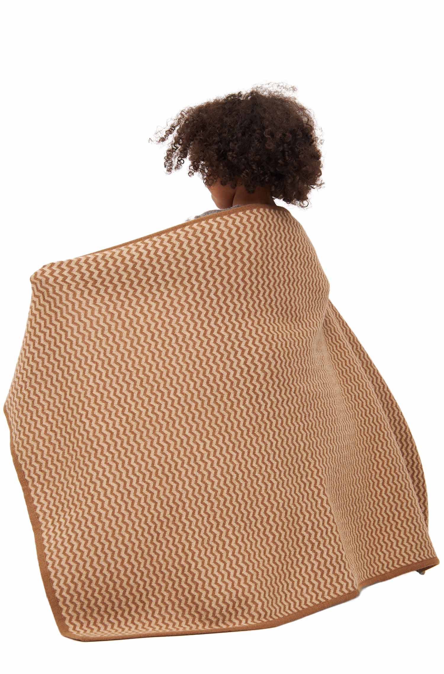 Baby-Decke PURA NATURA (120*80cm) aus 100% ungefärbtem Baby Alpaka-kamel/beige