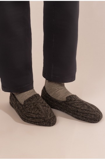 Cosy and warm alpaca slippers UGENTINO from KUNA